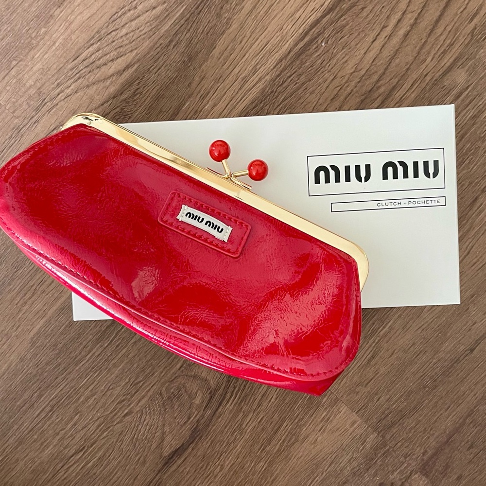 Miu Miu Red patten Cosmetic Pouch/Clutch with Chain Conversion New - Picture 3 of 7